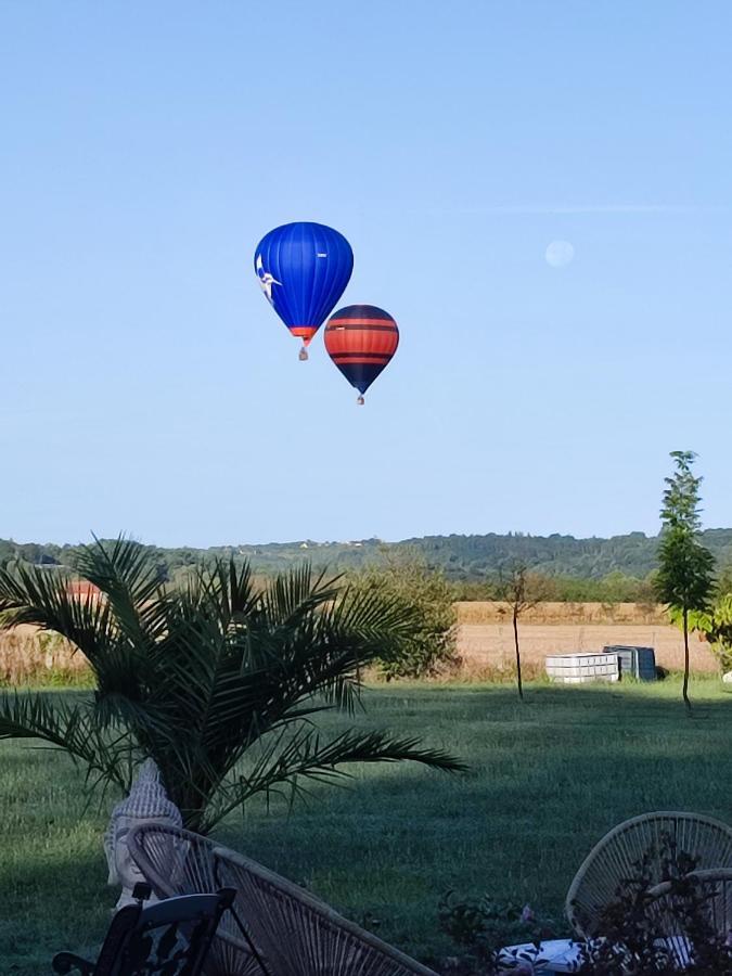 Gite La Baronniere Castels Exterior foto